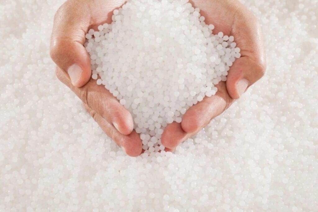 Hạt nhựa nguyên sinh